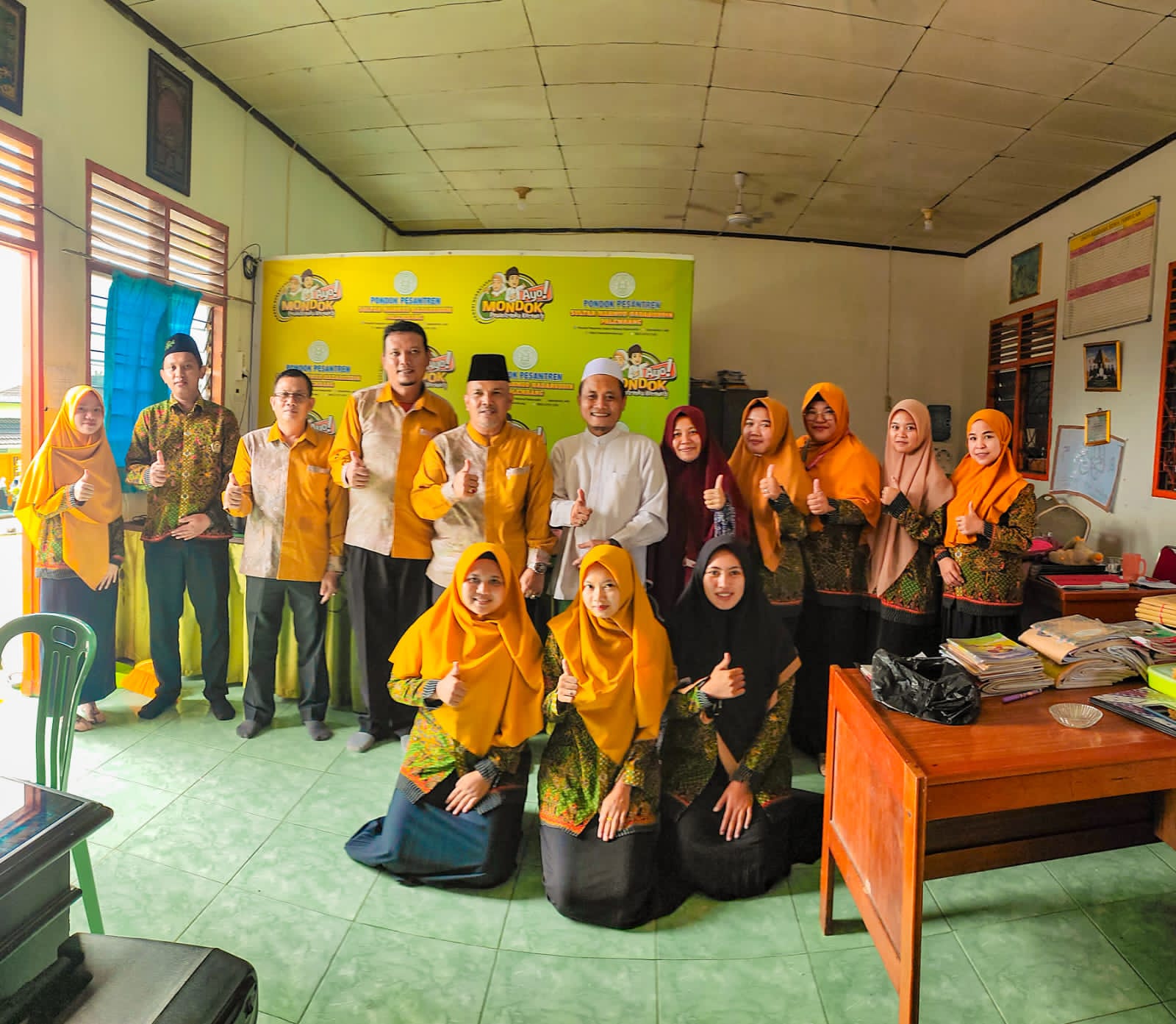 KUNJUNGAN TIM MONITORING UJIAN PKPPS SALAFIYAH TINGKAT WUSTHA/MTS OLEH KASI KANWIL KEMENAG SUMSEL
