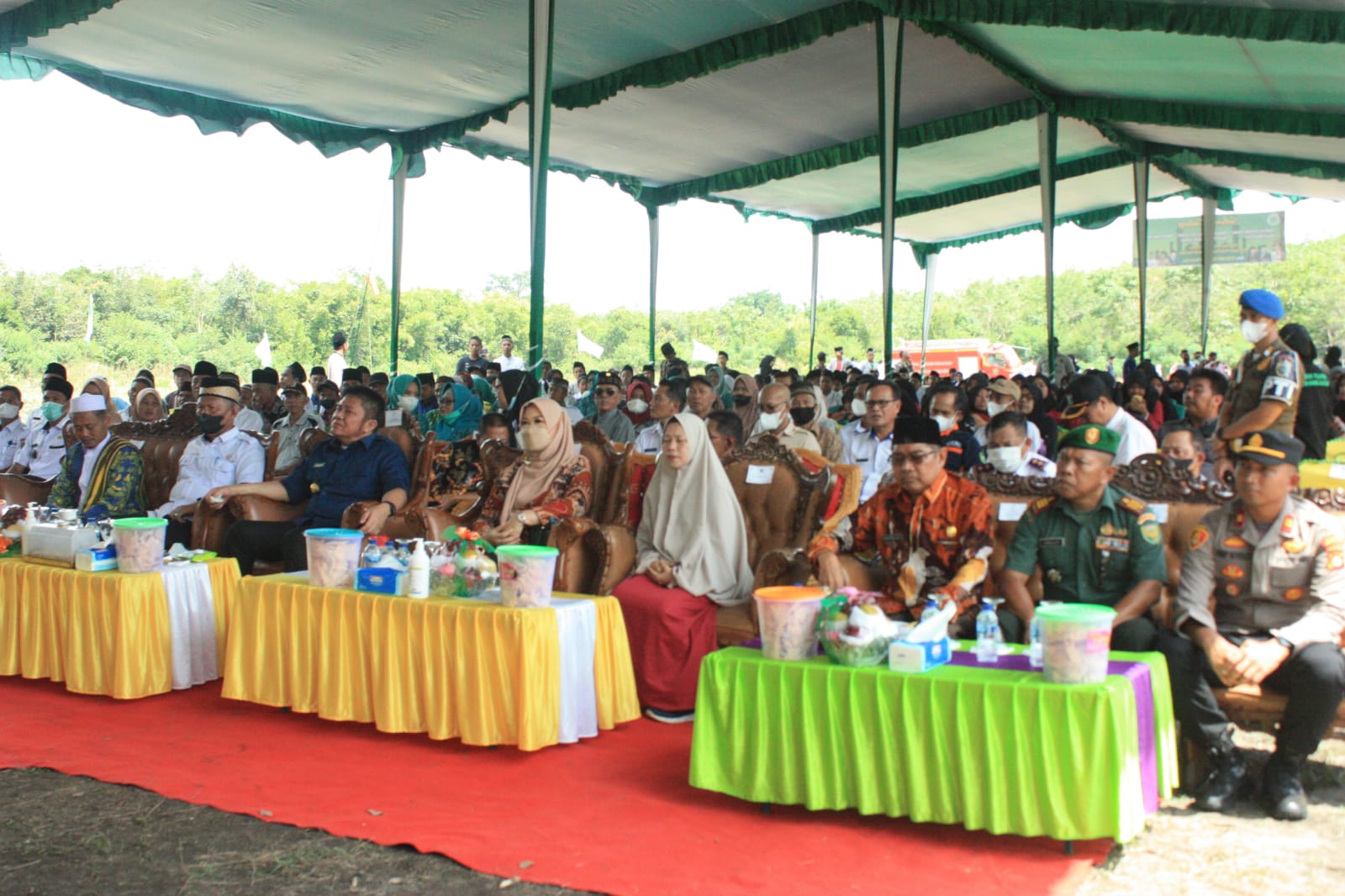 KUNJUNGAN PONPES SMB KE PONPES AL JAILANIYAH KAB. MUARA ENIM DALAM RANGKA PELETAKAN BATU PERTAMA PEMBANGUNAN MASJID PONPES OLEH GUBERNUR SUMSEL BP. H. HERMAN DERU