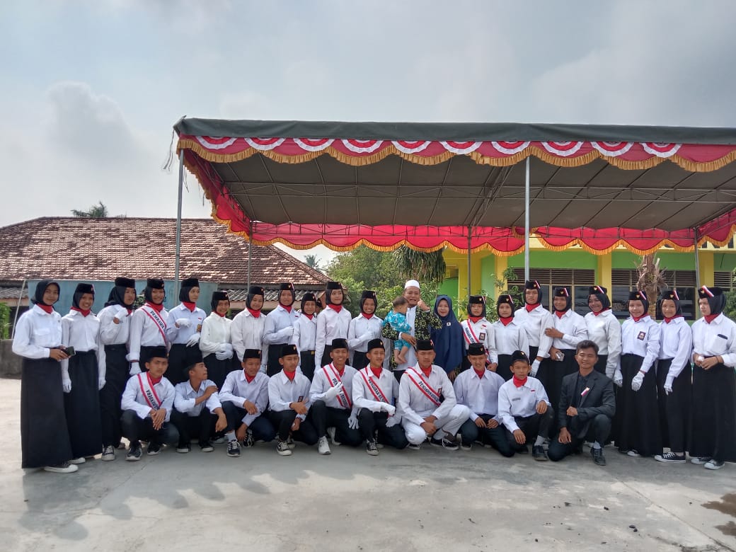 PELAKSANAAN SHOLAT ISTISQA (MEMINTA HUJAN) DAN DOA BERSAMA PONDOK PESANTREN SULTAN MAHMUD BADARUDDIN