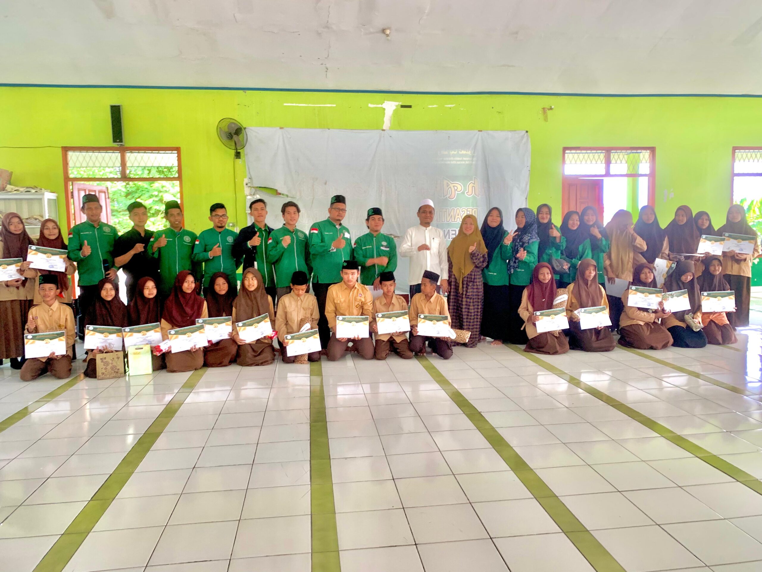 PEMBAGIAN RAPORT FORMAL SEMESTER 1/GANJIL TINGKAT ULA, WUSTHA, ULYA TAHUN AJARAN 2023/2024