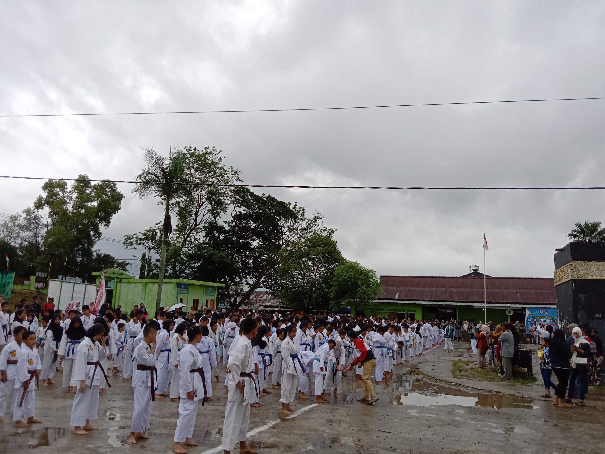 UJIAN KENAIKAN TINGKAT KYU KKI KARATE-DO SE SUMSEL DI PONPES SMB