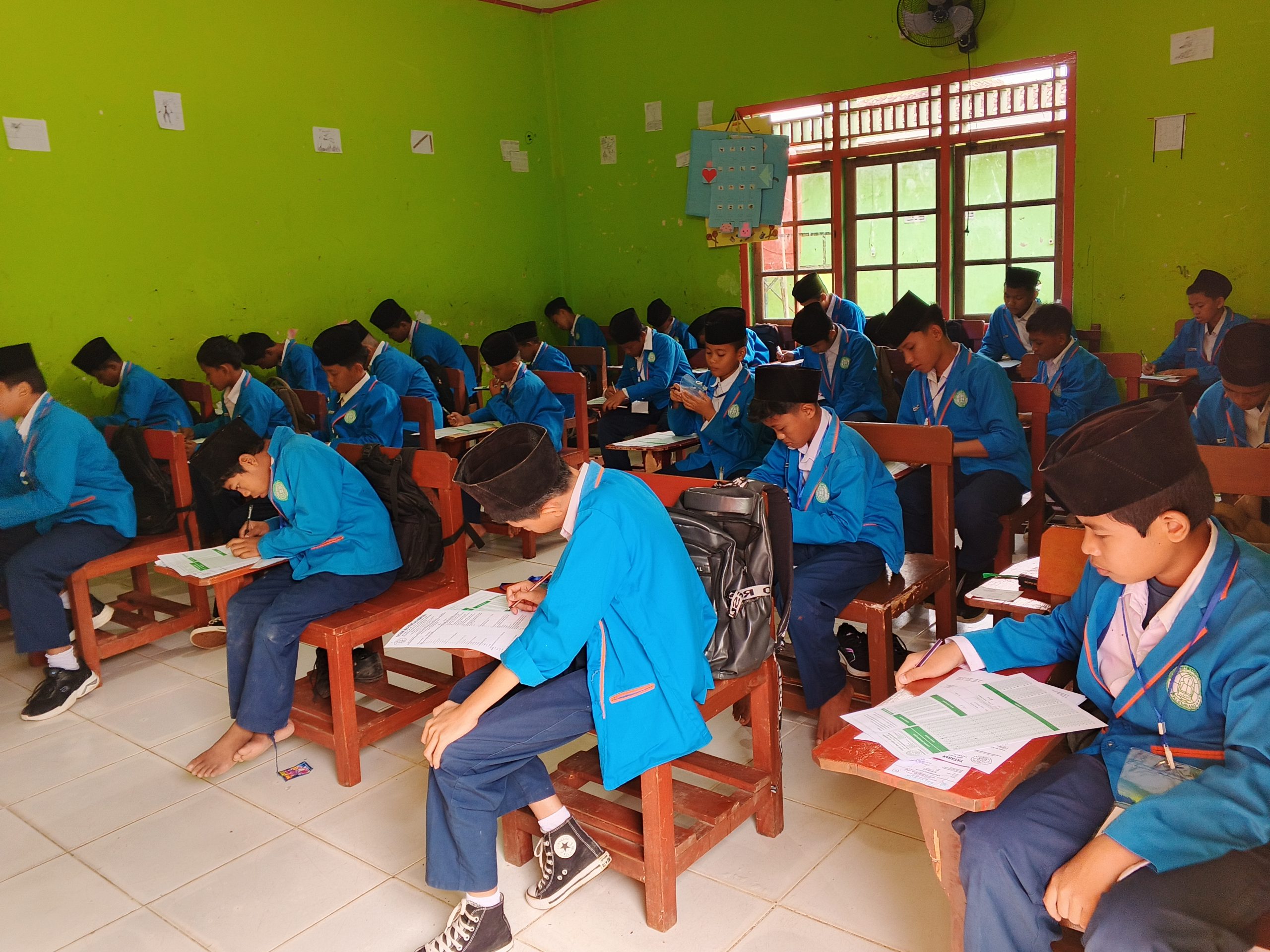 Ujian Akhir Sekolah Semester II/Genap