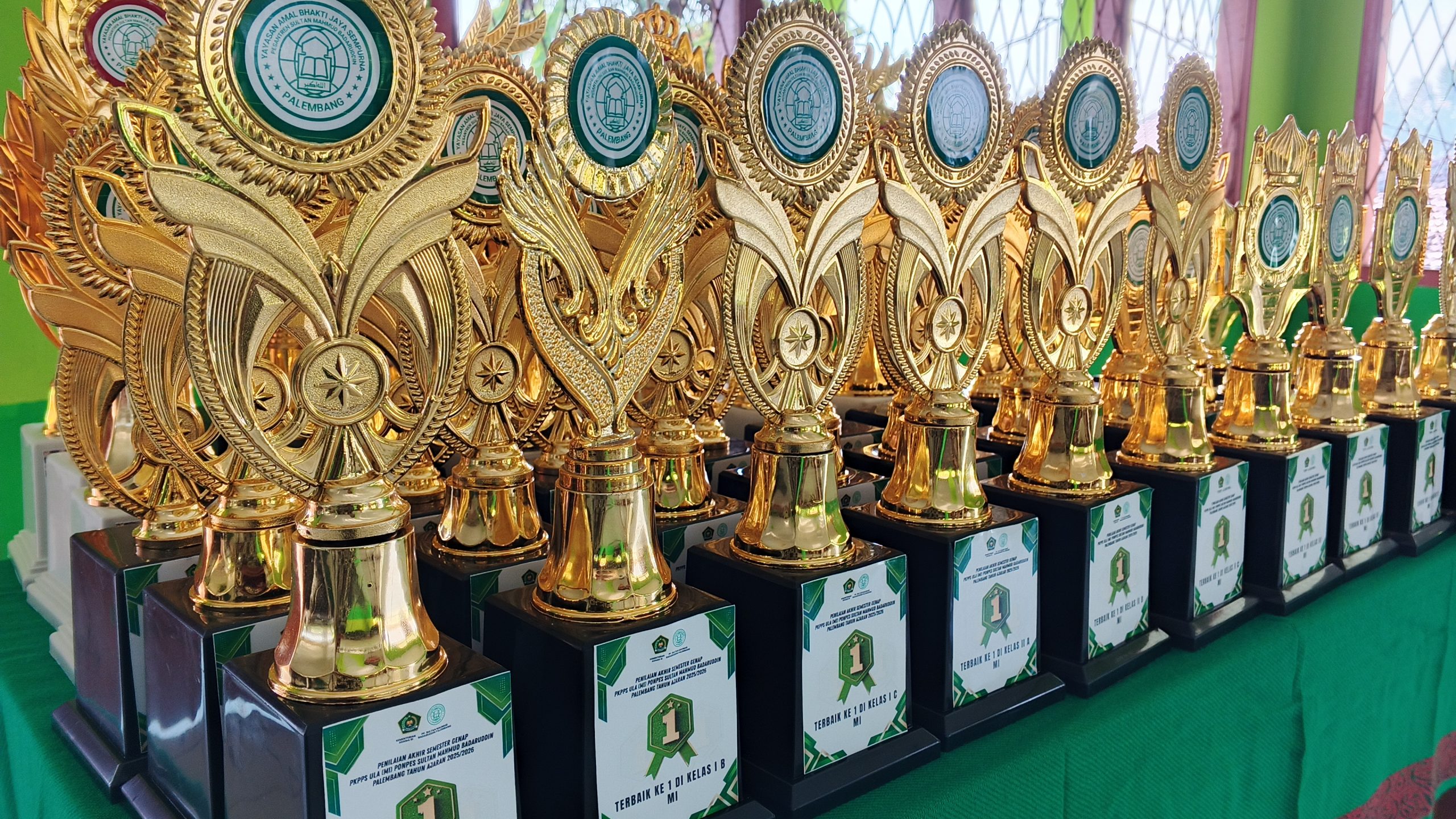Pembagian Rapot Semester Genap/II Tingkat Ula (MI), Wustha (MTs), dan Ulya (MA)